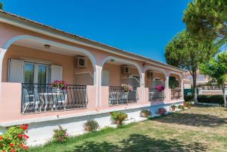 Roussa's Apartments - Laganas - 5