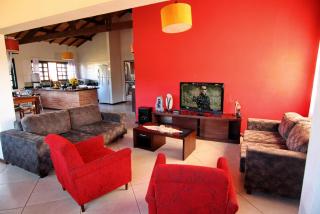 Maison Bleue Suites - 9