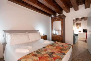 Rialto Bridge - Apartment Calle Raspi - Venice - 4