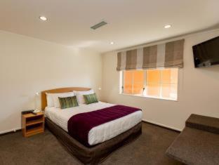 Aspen Court Motel Taihape - 1