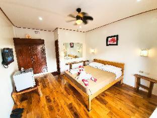 Cocoloco Beach Resort - Boracay - 1