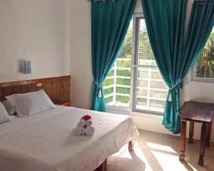 Lanterna Hotel Boracay - Boracay - 3