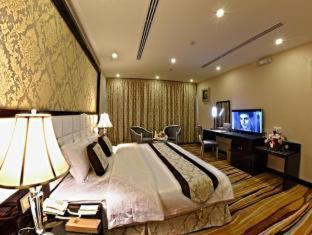 Garden Plaza Hotel - 4