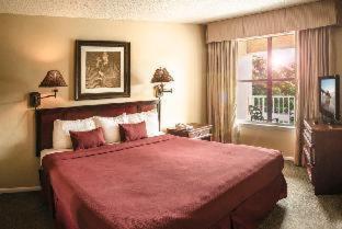 Parc Corniche Condominium Suites - 6