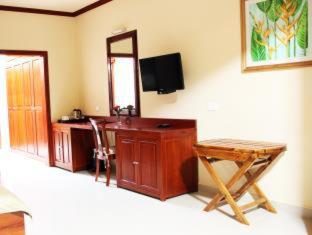 Pirogue Lodge - 6