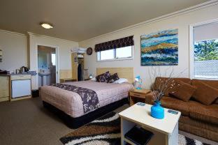Bendamere House Bed & Breakfast - 6