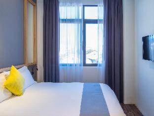 B Street Hotel - 1