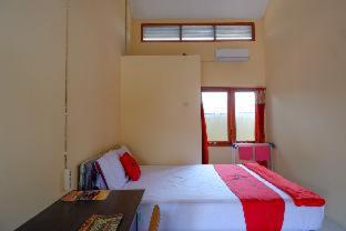 RedDoorz Syariah near Alun Alun Purwokerto - 1
