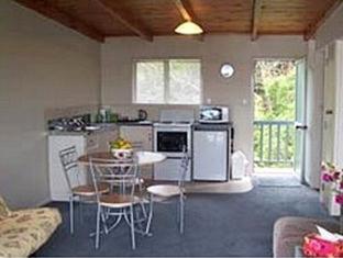 Aloha Seaview Resort Motel - 6
