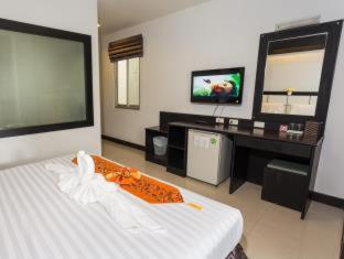Star House Patong - 7
