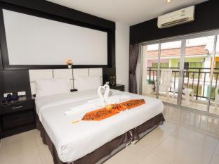 Star House Patong - 3