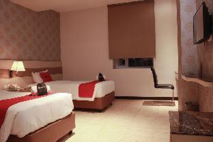 RedDoorz Premium near Bandung Station - Bandung - 6