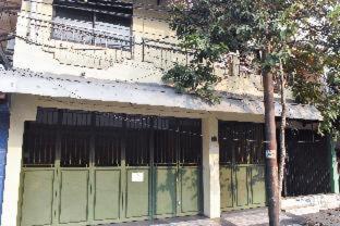 RedDoorz near Surabaya Town Square - Surabaya - 1