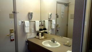 Super 8 by Wyndham Lethbridge - 5