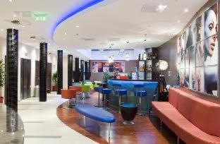 The Honest Budapest by Chic & Basic - 9