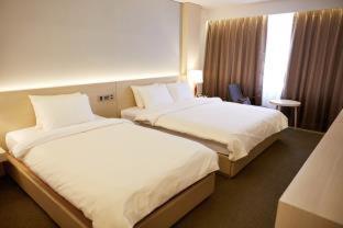Wonju City Hotel HYEOKSIN - Wonju - 1