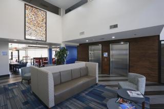Holiday Inn Express Hotel & Suites Blythewood by IHG - Blythewood - 4