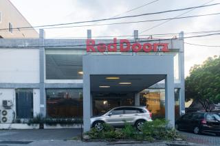 RedDoorz near Bahu Mall Manado - Malalayang - 8