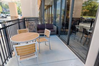 Holiday Inn Knoxville N - Merchant Drive by IHG - Knoxville - 6