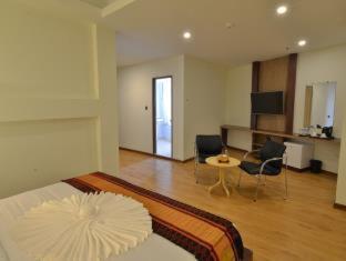 Serene Valley Hotel - Yangon - 1