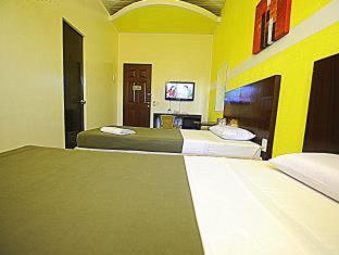First Pacific Inn Davao - 9
