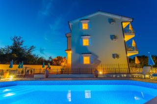 Luxury Palmer Residence Krk - Dobrinj - 0