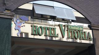 Hotel Ciudad de Vitoria - Santiago - 9