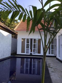 Queen Guest house tulamben - Tulamben - 1