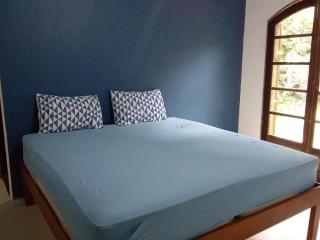 Suites próximo ao rio Jaguareguava em Bertioga - 6