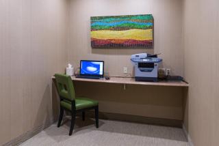 Holiday Inn Express Hartford-Newington by IHG - Newington - 1