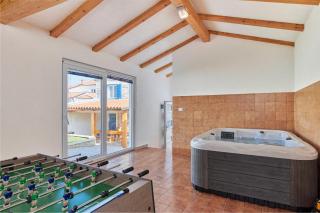 Old stone Villa with whirlpool and sauna - Ližnjan - 6
