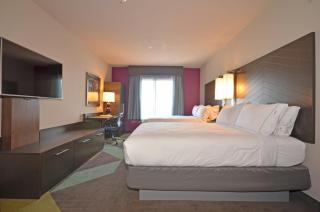 Holiday Inn Express & Suites Oklahoma City Mid - Arpt Area by IHG - Oklahoma City - 3