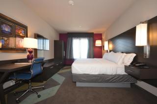 Holiday Inn Express & Suites Oklahoma City Mid - Arpt Area by IHG - Oklahoma City - 4