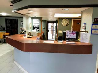 Americas Best Value Inn Yukon - Yukon - 2