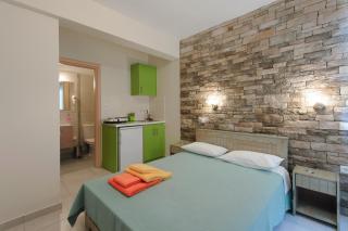 Holiday Rooms - 9