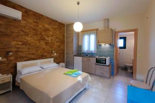 Holiday Rooms - Otzias - 1