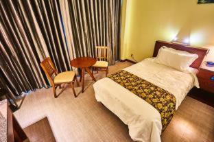 Serenti Hotel Saipan - 6