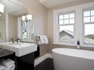 Camp Estate by Larnach Castle - Dunedin - 1