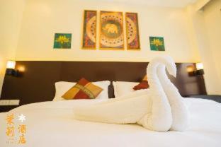 Molly Resorts - Puerto Galera - 2