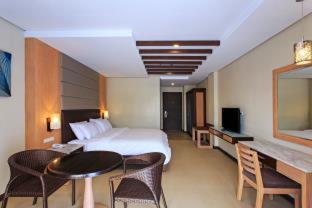 Cebu Westown Lagoon - South Wing - 4