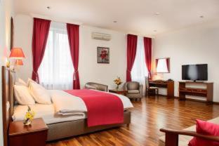 Greguar Hotel by UHM - 2