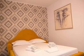 Colonial Touch Apartament - Braşov - 1