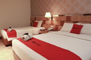 RedDoorz Premium near Bandung Station - Bandung - 4