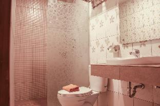 RedDoorz Premium near Bandung Station - Bandung - 2