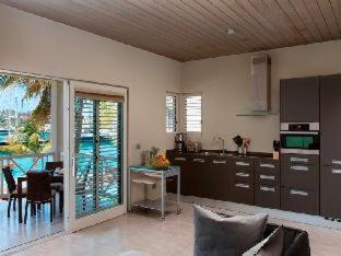 South Point Antigua - English Harbour Town - 5