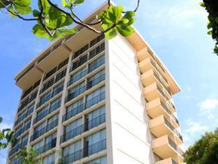Courtleigh Hotel & Suites - 9