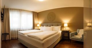 Hotel Rappen am Münsterplatz - Freiburg im Breisgau - 9