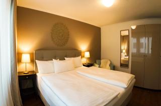 Hotel Rappen am Münsterplatz - Freiburg im Breisgau - 0