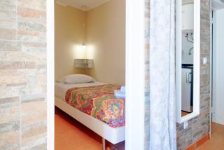 Cosy studio by the Flea Market and Tram 28 - Lissabon - 2