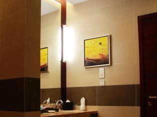 Beijing Palace Soluxe Hotel Astana - 5
